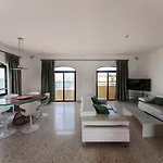 Feriehus Mariette - Large Terrace - Grand Harbour View