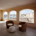 Mariette - Large Terrace - Grand Harbour View *