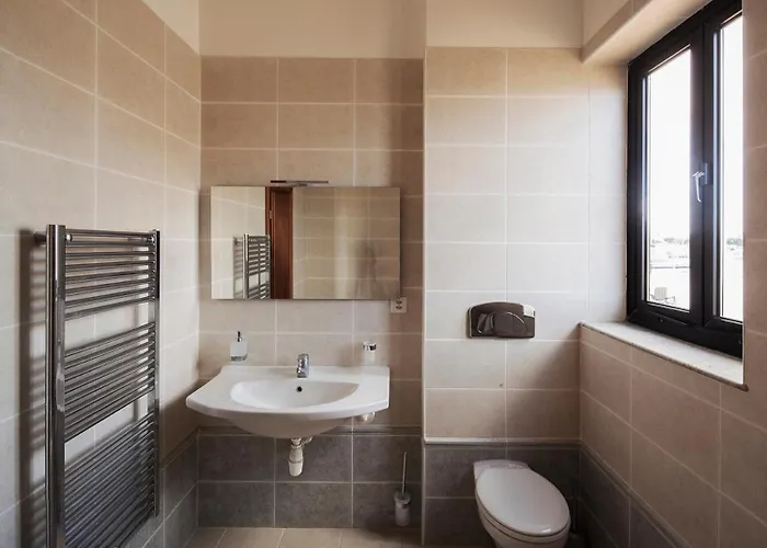 Mariette - Large Terrace - Grand Harbour View *