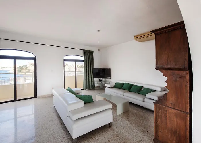 Mariette - Large Terrace - Grand Harbour View *