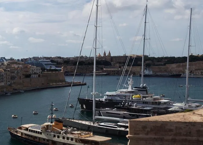Holiday home Mariette - Large Terrace - Grand Harbour View Birgu