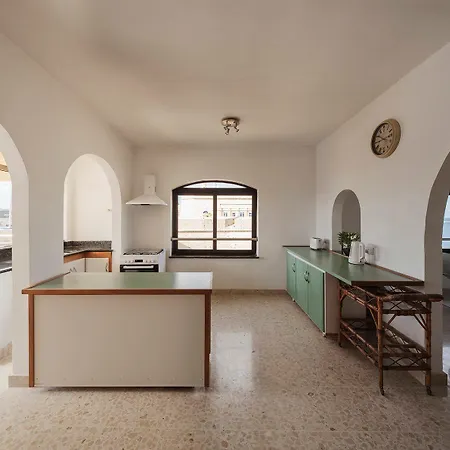 Nyaraló Mariette - Large Terrace - Grand Harbour View *